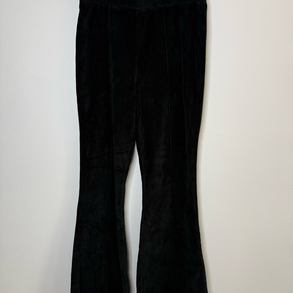 Aerie Ribbed Kick Flare Pants Medium Black High Rise Lounge Yoga Stretch